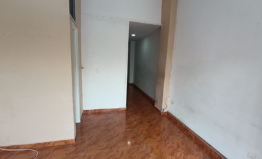 apartamento en arriendo en manrique central 1. Cod A61360