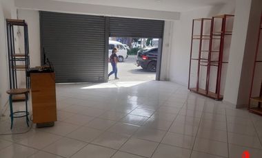 local en arriendo en barrio colombia. Cod A3115