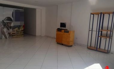 local en arriendo en barrio colombia. Cod A3115