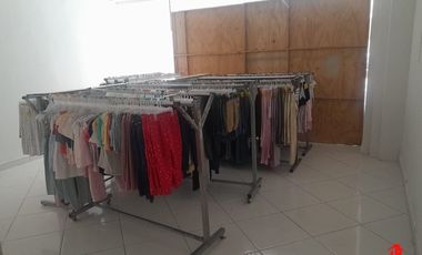 local en arriendo en barrio colombia. Cod A3115