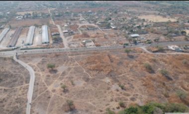 A un paso del Lago de Tequesquitengo