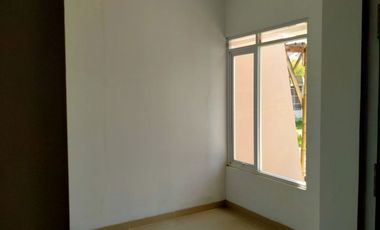Rumah Mewah Siap Huni Strategis dkt Tol Cileunyi