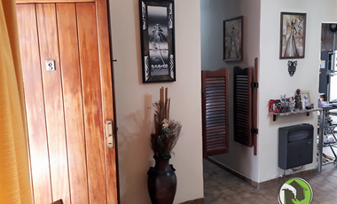 VENTA - CASA 4 ambientes - QUILMES - Barrio Petrolero.