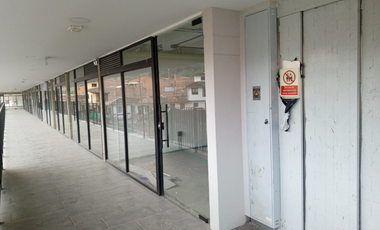 local en arriendo en maderos. Cod A400515
