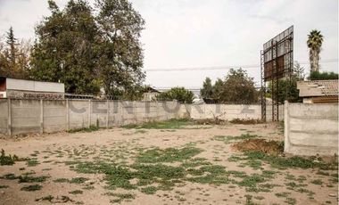 Se arrienda terreno comercial en centro de Buin