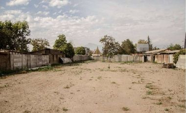 Se arrienda terreno comercial en centro de Buin