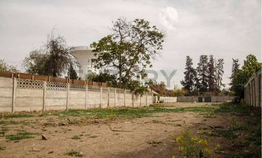 Se arrienda terreno comercial en centro de Buin