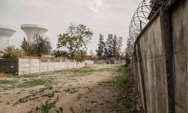 Se arrienda terreno comercial en centro de Buin