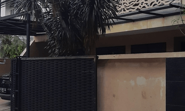 Rumah 2 Lantai Harga Dibawah NJOP Di Pejaten S8845