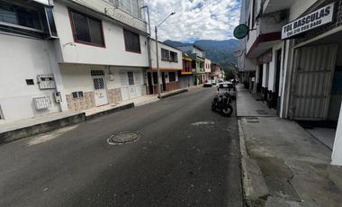 edificio en arriendo en belalcázar. Cod A13739