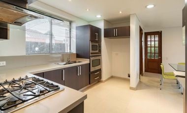 casa en venta en vereda pueblo viejo. Cod A19553