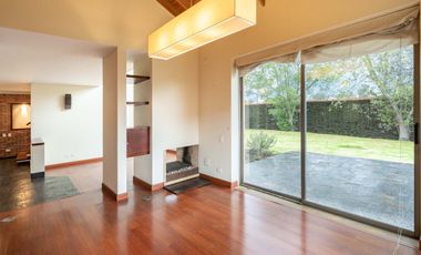 casa en venta en vereda pueblo viejo. Cod A19553