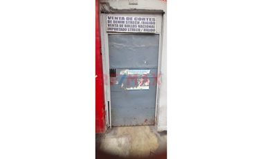 ¡Oportunidad En La Victoria!  Local Como Terreno Con Potencial De Expansión