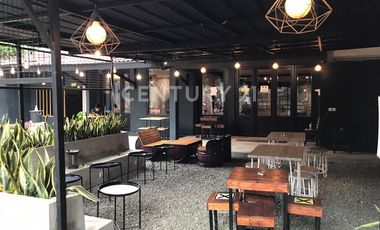 DISEWAKAN EX COFFEESHOP PINGGIR JALAN UTAMA DEKAT AEON MALL