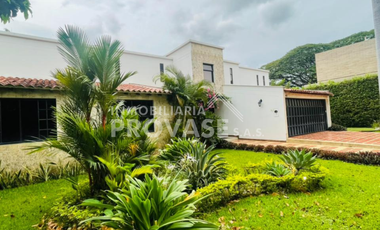 casa en arriendo en bocono. Cod A3496
