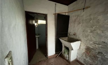 Vendo Casa un dormitorio en Caseros, Entre Ríos.