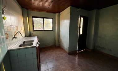 Vendo Casa un dormitorio en Caseros, Entre Ríos.