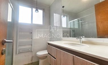 Casa en venta de 3 dorm. en Chicureo