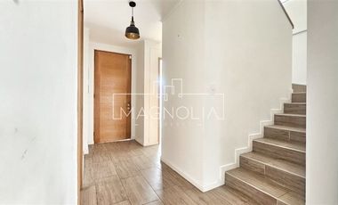 Casa en venta de 3 dorm. en Chicureo