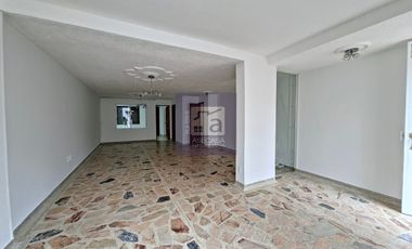 COD. 4306 - SE ARRIENDA CASA - BARRIO: MEJORAS PUBLICAS