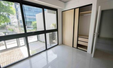 Departamento de 2 ambientes a estrenar en venta en Vicente Lopez