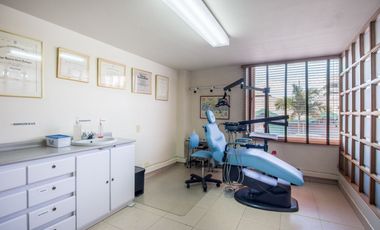 oficina en arriendo/venta en santa barbara occidental. Cod A4294