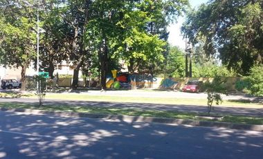 Gran Terreno Comercial - Inversionistas