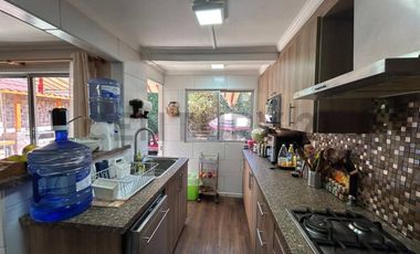 Se vende casa en excelente estado en Viña del Mar