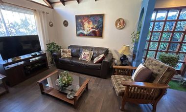 Se vende casa en excelente estado en Viña del Mar