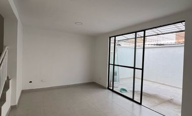 casa en venta en parque natura. Cod V9590089