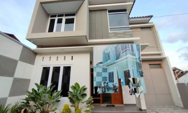 Rumah baru 2 Lantai tengah kota Yogyakarta, Wirobrajan