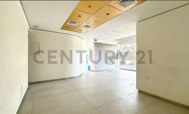 Venta Local Comercial Las Condes, Gran Oportunidad