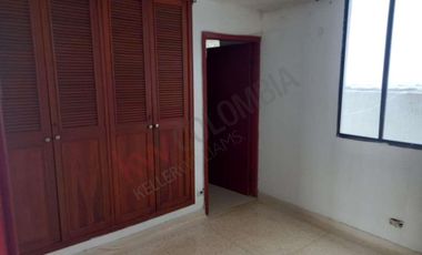 Venta de oportunidad de apartamento en el barrio Altos de Ríomar en la ciudad de Barranquilla-8983