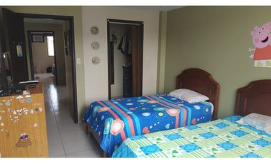 Hermosa Casa Sector Sur Manta.