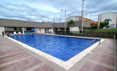 apartamento en arriendo en arboleda del campestre jagua piso 2. Cod A14102