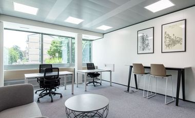 Private office space tailored to your business’ unique needs in Signature Revenue Tower