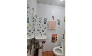VENDO CASA EN LLANO BONITO A 5 MIN CAMINANDO DE LA ESTACIÓN DEL CRISOL