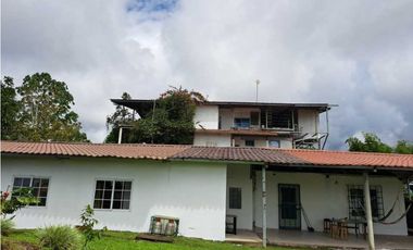 VENDO HOSTAL FUNCIONANDO EN CORDILLERA