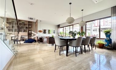 THE WOODS NEW / SANTA MARIA / VENTA