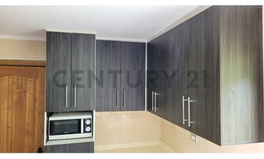 Casa Nueva en solares Pumalal. Tu Refugio Moderno