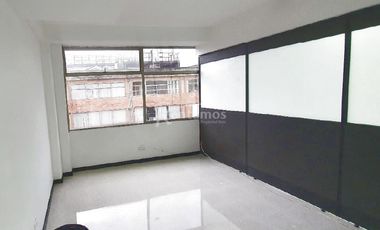 bodega en arriendo en aguacatala. Cod A776361