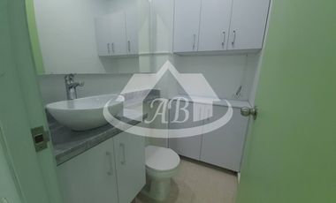OFICINA EN ARRIENDO EN CENTRO DE NEGOCIOS DE ALAMEDAS  | 545