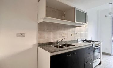Departamento de 2 AMBIENTES ubicado a 200 metros de la estación