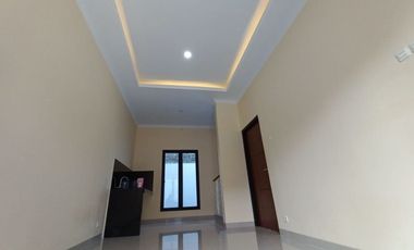 RUMAH MEWAH HARGA MURAH DEKET KOTA JOGJA