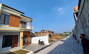 RUMAH MEWAH HARGA MURAH DEKET KOTA JOGJA