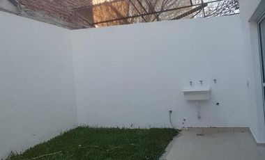 DEPARTAMENTO 3 AMB. PLANTA BAJA CON COCHERA
