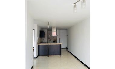 Se vende Apartamento de 2 Habitaciones con ascensor y parqueadero