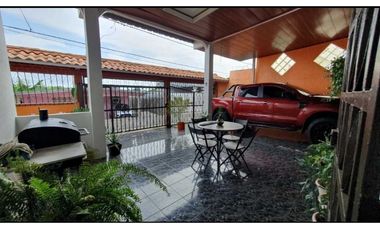 Se Vende Hermosa casa en Las Mañanitas
