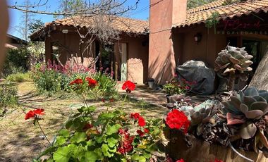 Casa en parcela en arriendo de 4D/3B en Calera de Tango