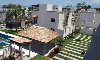 Hermoso condominio Estilo Californiano